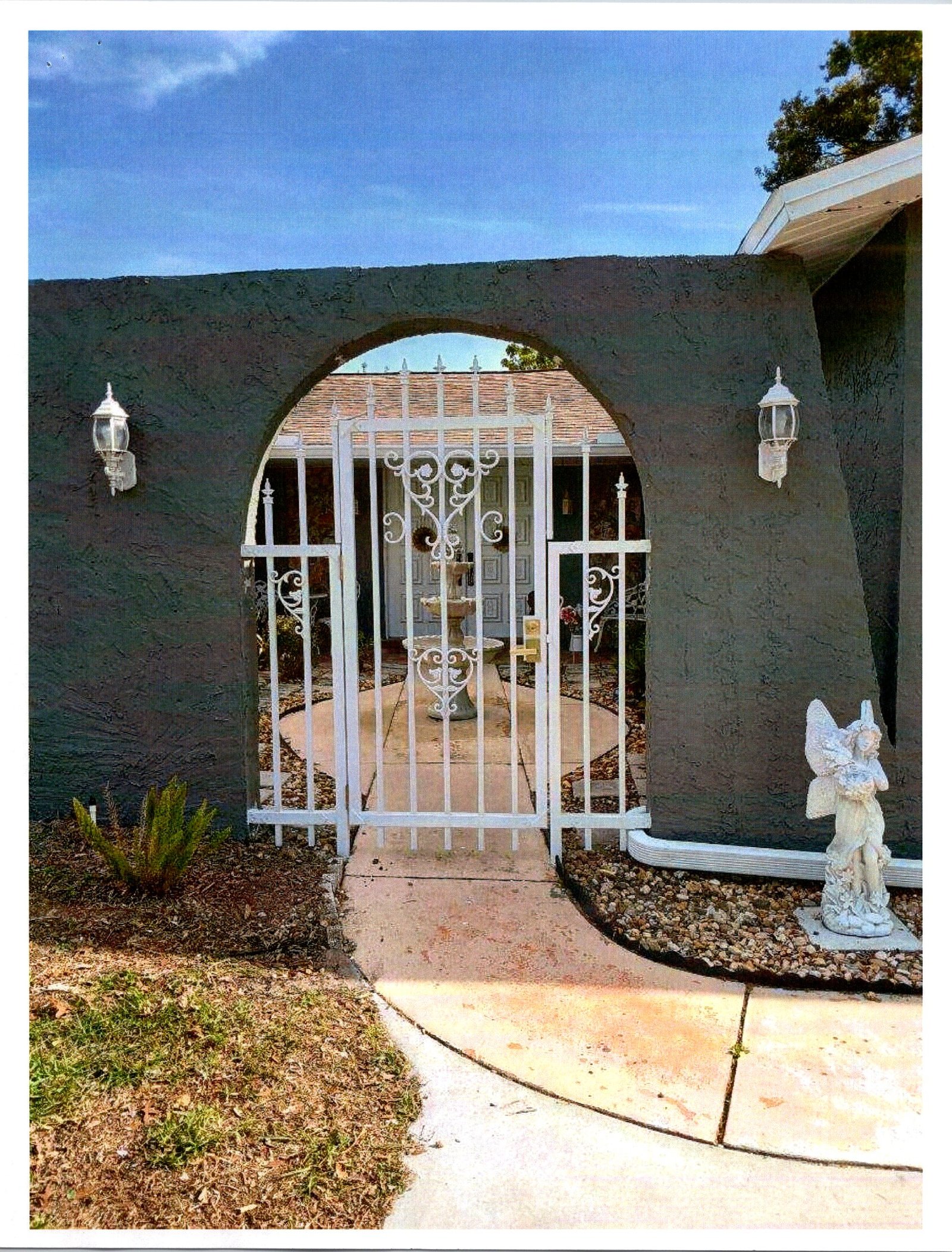 White aluminum gate fully installed